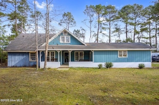 1155 Hilburn Rd, Whiteville, NC 28472