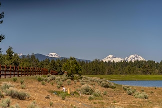 19436 Klippel Rd, Bend, OR 97703