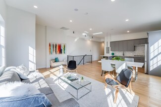 5B W 19th St Unit 2, Weehawken, NJ 07086