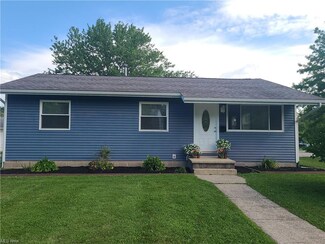 499 Crocker Blvd, Chardon, OH 44024