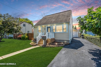 542 Morningside Ave, Union Beach, NJ 07735