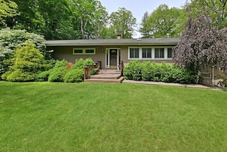 1 Brigadoon Dr, Suffern, NY 10901