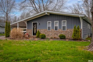 1047 Roberta Dr, Murphysboro, IL 62966