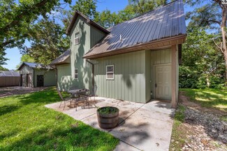 503 W 23rd St Unit 501 W 23rd St, North Newton, KS 67117
