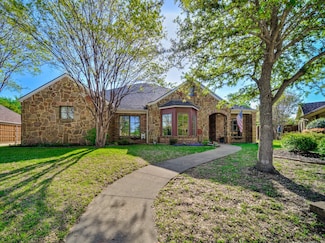 4406 Tree House Ln, Corinth, TX 76208