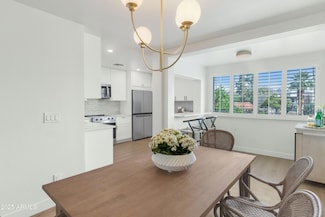 4201 E Camelback Rd Unit 70, Phoenix, AZ 85018