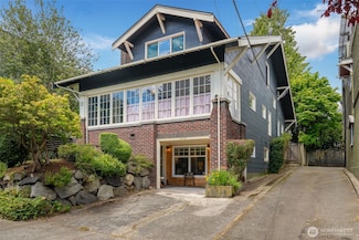 410 N 48th St, Seattle, WA 98103
