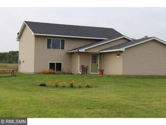 6231 145th St, Milaca, MN 56353