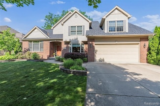 2670 Edsel St, Trenton, MI 48183
