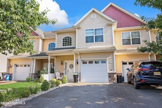 100 Pine St Unit 9, Lakehurst, NJ 08733
