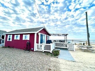 241 Old Wharf Rd Unit 95, Dennis Port, MA 02639