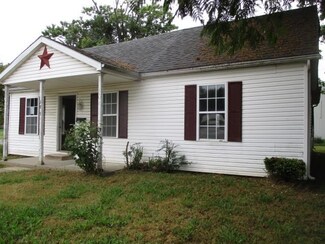 381 S 3rd St, Orleans, IN 47452