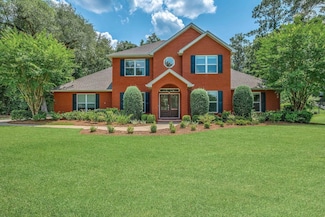 2814 Royal Isle Dr, Tallahassee, FL 32312