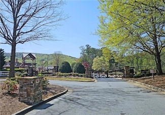 455 Highlands Loop, Woodstock, GA 30188
