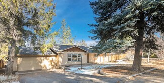1656 NE Northview Dr, Bend, OR 97701