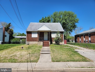 130 5th Ave, Lansdowne, MD 21227