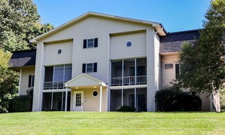 41 W Summit St Unit 79, South Hadley, MA 01075