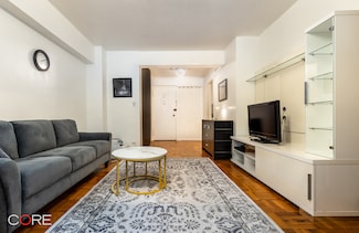 100 W 57th St Unit 6B, New York, NY 10019