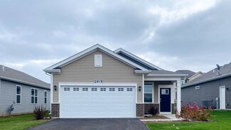 970 Eineke Blvd, Algonquin, IL 60102