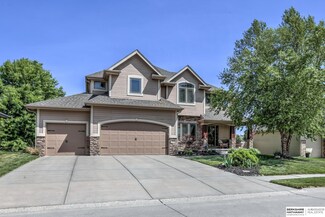 20008 Marcy St, Elkhorn, NE 68022
