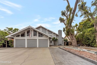 8431 Faust Ave, Canoga Park, CA 91304