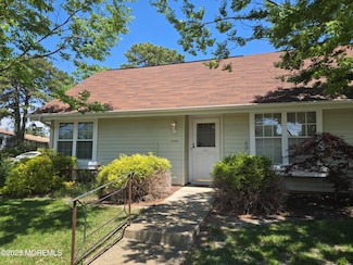439D Chesterfield Ct, Manchester, NJ 08759
