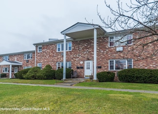 136 N Chestnut St Unit 11c, New Paltz, NY 12561