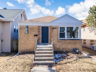 2324 N 75th Ave, Elmwood Park, IL 60707