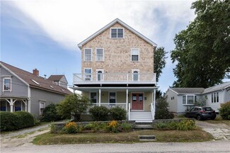 9 Union St Unit 2, Jamestown, RI 02835