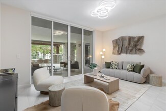 220 SE Mizner Blvd Unit 209, Boca Raton, FL 33432