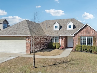 13421 E 43rd Place S, Tulsa, OK 74134