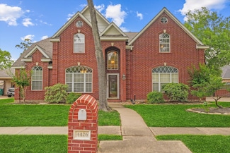 4426 Park Bend Dr, Baytown, TX 77521