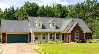 153 Ash Rene Dr, Millington, TN 38053