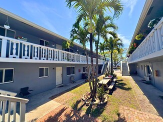 101-105 SE 26th St, Fort Lauderdale, FL 33316