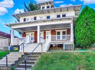 1214 W Poplar St, York, PA 17404