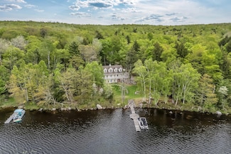 700 Pond Rd, Saint Albans, ME 04971
