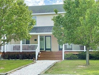 6492 Coach's Ln, Chincoteague, VA 23336
