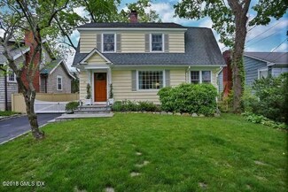 20 Heusted Dr, Old Greenwich, CT 06870