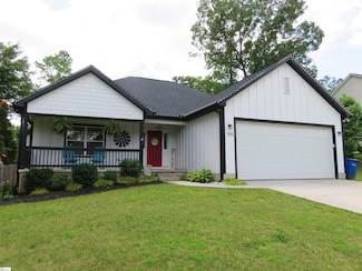 105 Houndsear Trail, Spartanburg, SC 29306