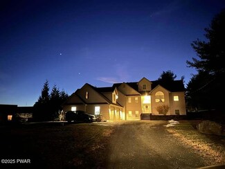 116 Orchard Rd, Hawley, PA 18428