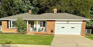 1591 Windsor Cir, Cleveland, OH 44124