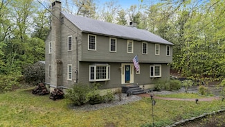 20 Holly Hill Dr, Amherst, NH 03031