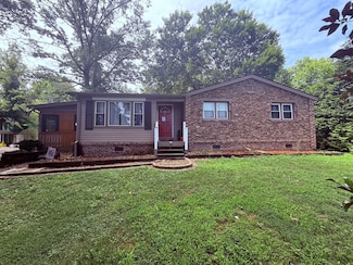 917 Scaffold Cane Rd, Berea, KY 40403