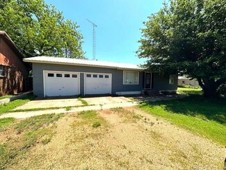 314 Montgomery, Dickens, TX 79229