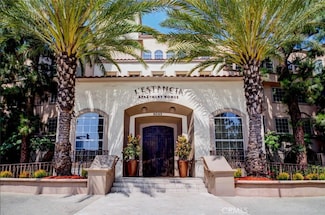 4045 Vineland Ave, Studio City, CA 91604