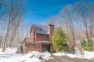 38 Summit Meadows Cir, Dover, VT 05356