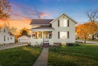 237 N Wilson Ave, Jefferson, WI 53549