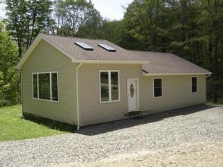 590 Guernsey Hollow Rd, Frewsburg, NY 14738