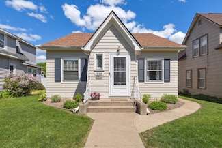 339 22nd St S, La Crosse, WI 54601