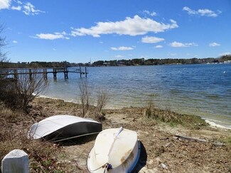 38 Old Fish House Rd, South Dennis, MA 02660